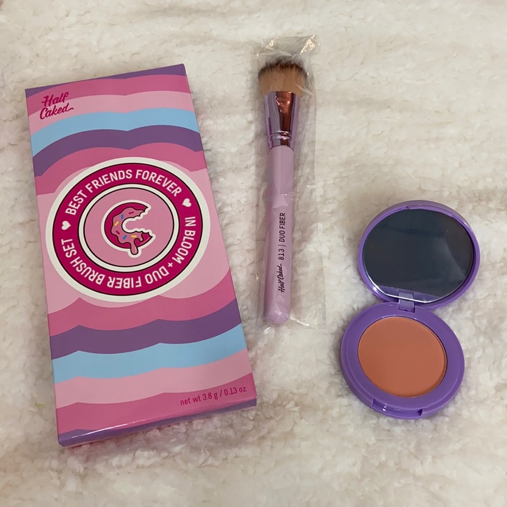 Half Caked Duo Brush and Blush